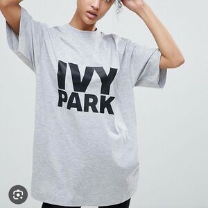 IVY PARK OVERSIZED TEE
